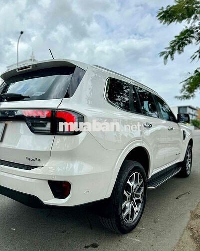 Cần bán FORD EVEREST TITANIUM 2CẦU 2023