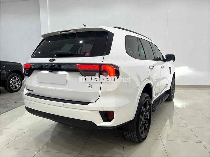 Cần bán Ford Everest 2023 Sport 2.0 AT siêu lứơt