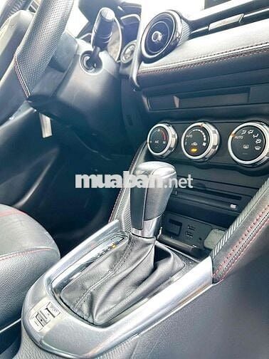 Mazda 2 2018