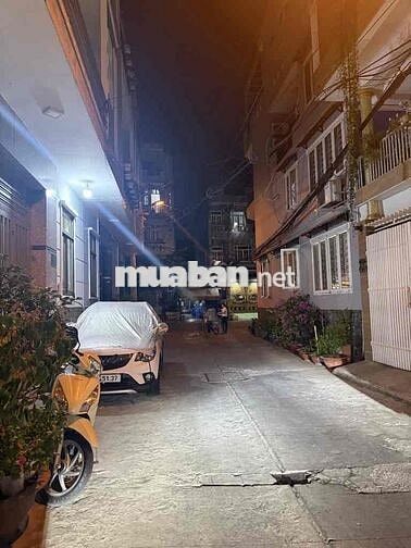 Bán nhà HXH Tân phú 4x15. 2 tầng 3pn 2tolet  Nguyễn  Ngọc Nhật sổ đẹo
