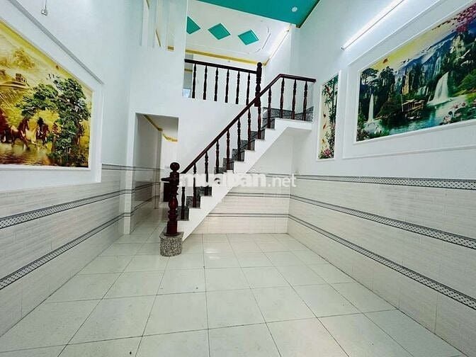 Bán gấp nhà đẹp hẻm xe hơi, giá hơn 1xtỷphường BìnhchuẩnThuậnAnTP HCM
