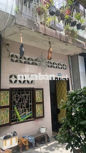 Nhà 1 trệt 1 lầu hẻm 1/ đường hòa bình, P5,Q.11 giá 4ty3 tl