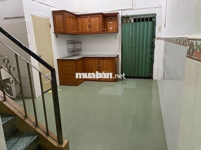 Nhà hẻm xe hơi  quận 11, đường Ông Ich Khiêm, 4 x16 m, 2 tầng,