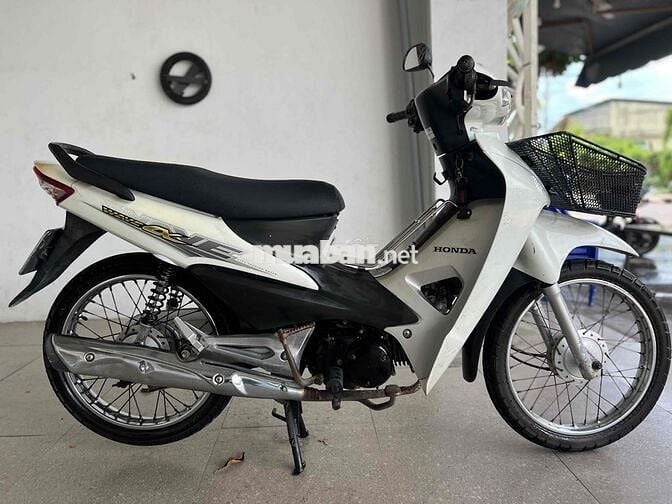 Thanh lý Wave 100/2016 chất xe zin mộc . Máy móc z