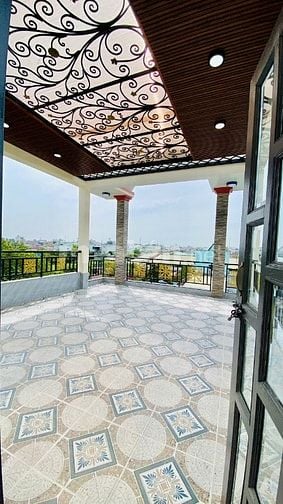 💥ANH CHÍN VỀ QUÊ BÁN NHÀ XÃ BÀ ĐIỂM ĐƯỜNG 10M THÔNG  5 x 16M 3 LẦU 