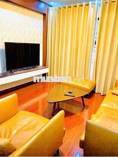 Chính chủ gửi bán nhà Võng Thị, Tây Hồ - ô tô đỗ cổng full nội thất