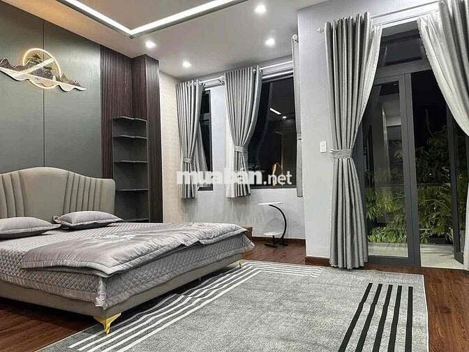 nhà nguyên căn gần Nguyễn Sinh Sắc - ngã ba Huế - gần Biển