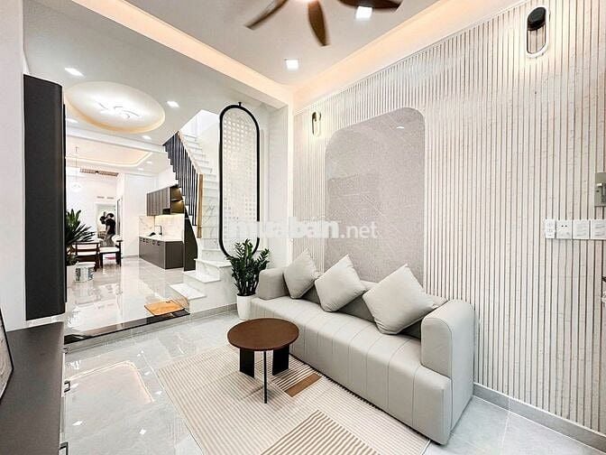 Giáp Q1,ngay Hàng Xanh,Bình Thạnh-60m2 CN nở hậu 5m-3PN-chỉ nhỉnh 6 tỷ