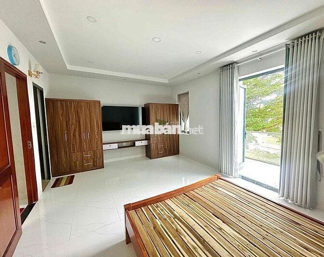 CHO THUÊ NHÀ 4 PHÒNG NGỦ FULL NỘI THẤT PHÍA BẮC NHA TRANG