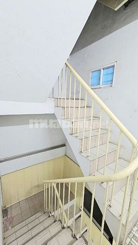Cho thuê nhà hẻm 6m(XH) Lạc Long Quân, P.3, Q.11 giá 12tr