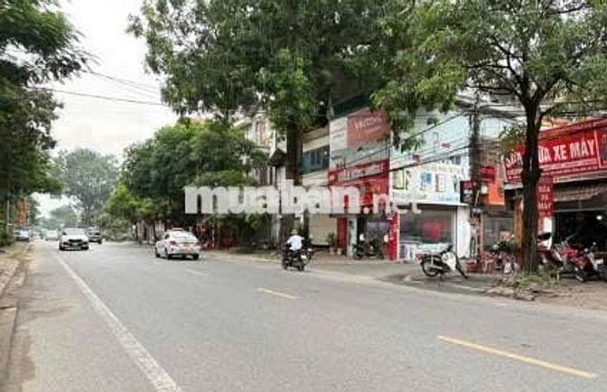 NHÀ 4 TẦNG MỚI XÂY – GẦN CHỢ HẬU – MẦM NON-KCN BTL 1KM.