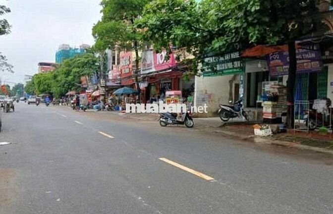 BÁN NHÀ 4 TẦNG MỚI XÂY– GẦN CHỢ -VIỆN NHIỆT ĐỚI-KCN BTL 1KM-