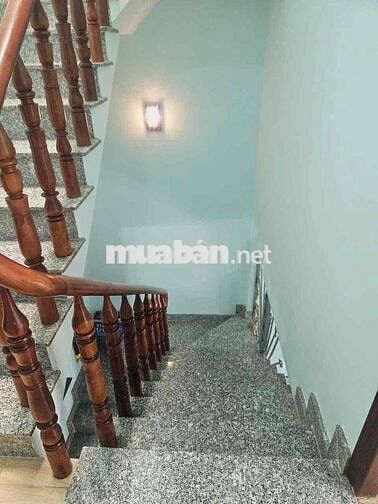 NHÀ ĐẸP 3 TẦNG 4x15 - HẺM XE TẢI - NGUYỄN VĂN QUÁ Q.12