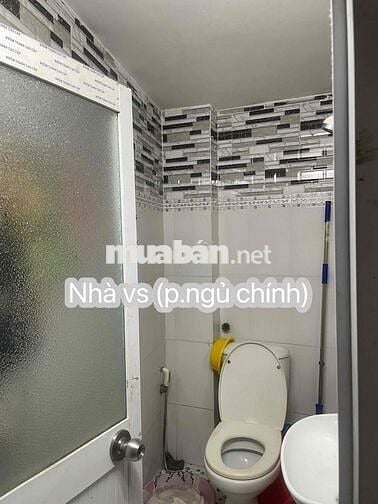 Quận 4 cách mặt tiền lớn Vĩnh Khánh 2 căn- 3pn dọn vào ở ngay