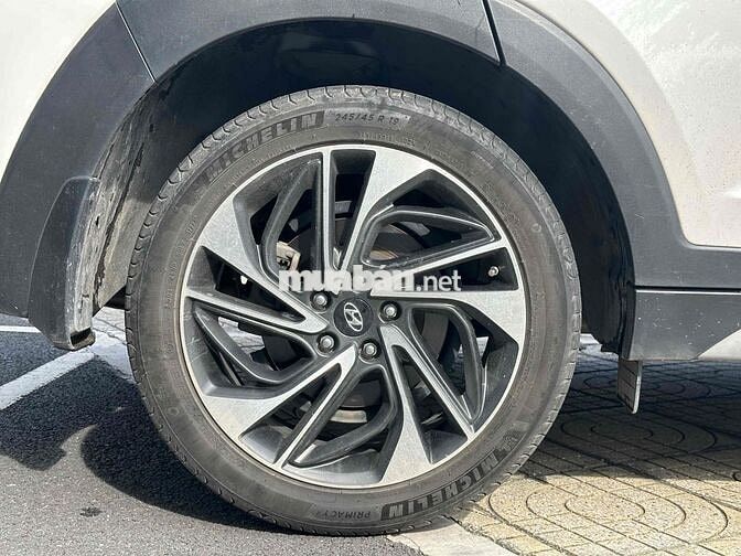 Hyundai Tucson 2019 1.6 AT Turbo - 1 chủ Full ls