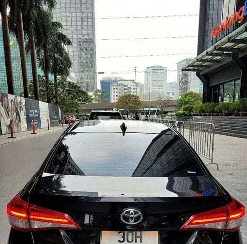 BÁN XE TOYOTA VIOS 2022 – BẢN E SỐ SÀN