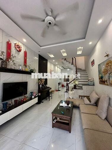 Bán Gấp Nhà 50m2, 13,8 tỷ tại Dương Nội,HĐ, Nhà mới chỉ việc dọn vào ở
