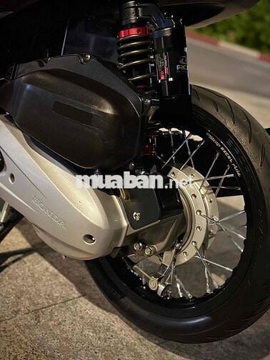 Click Đời Đầu Mẫu 3S Tắt Máy