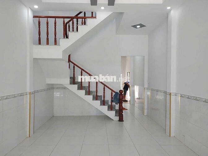 Cần bán nhà 2 tầng gần Khu Công nghiệp Cầu Tràm