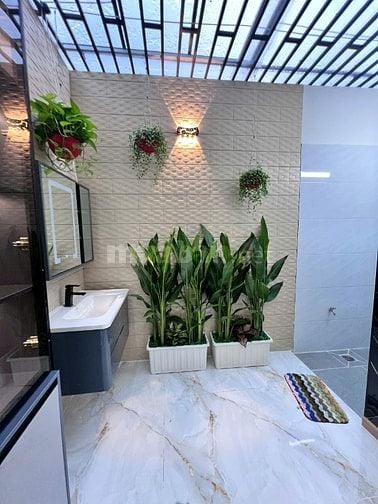 Nhà đẹp. Thạnh Xuân 25. SHR. Giá: 7.2 tỷ