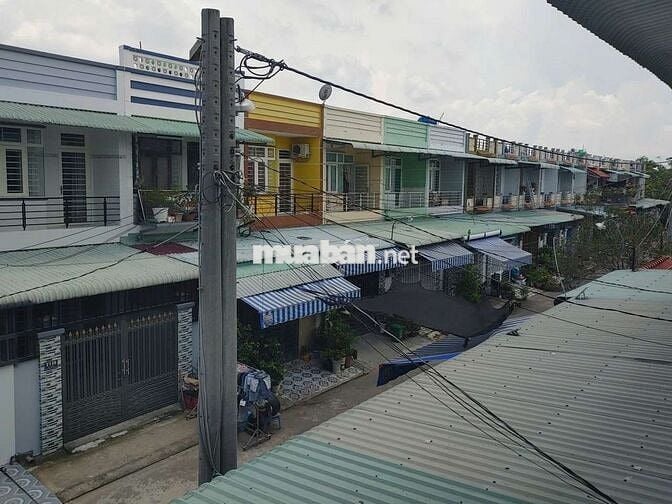 Cần bán nhà 2 tầng gần Khu Công nghiệp Cầu Tràm