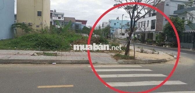 Cần bán lô đất 2 mặt tiền ngã tư Phạm Xuân Ẩn giao Hà Bồng .