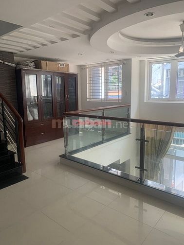 CHO THUÊ NHÀ ĐẸP – HẺM 8M THÀNH THÁI, QUẬN 10
