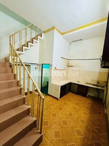 QUA HIẾM-RỘNG RẺ-BÁN NHÀ 2LẦU-47M2- HOÀNG BẬT ĐẠT-P15-TÂN BÌNH