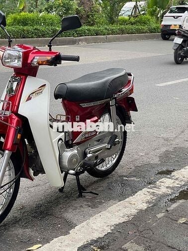 xe  giật mới làm lại toàn phần