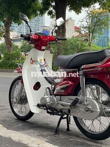 xe  giật mới làm lại toàn phần