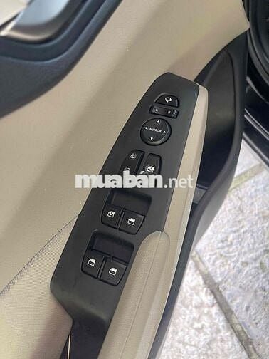 Hyundai Accent 2021 1.4 AT - 52000 km