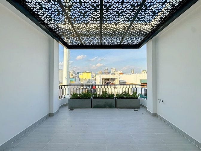 Nhà mới đẹp full nội thất hẻm 502 Huỳnh Tấn Phát, Q7, 4x15.5m, 5 tầng