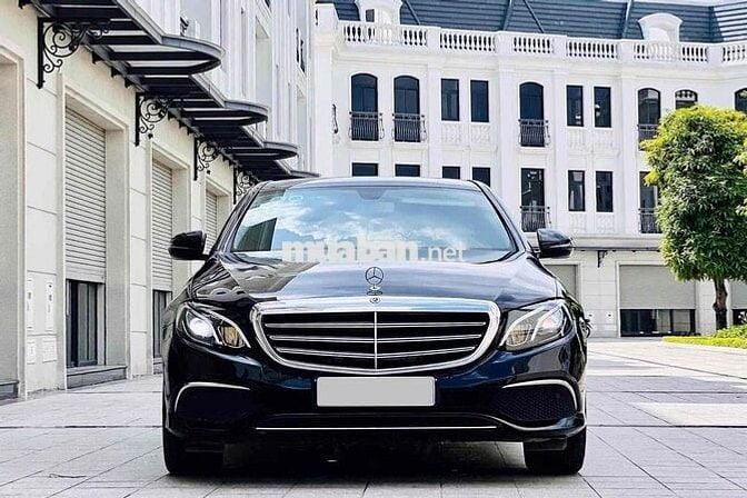 Mercedes Benz E Class 2019 E200 - 50000 km