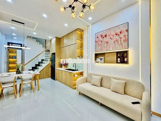 NHÀ MỚI ĐẸP 3 PN(CÓ PN TRỆT) NGAY NGUYỄN VĂN TRỖI PHÚ NHUẬN CHỈ 6 TY