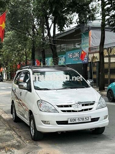 Toyota Innova 2008 J - 150000 km
