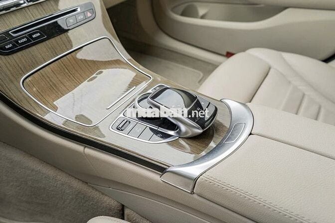 Mercedes Benz C250 Model 2017 Xe cá nhân 1 chủ