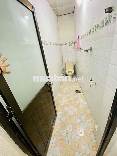 🍒 Cho thuê nhà trệt 80m2 có cổng sân, ngay NH Cảnh gần tttpHCM
