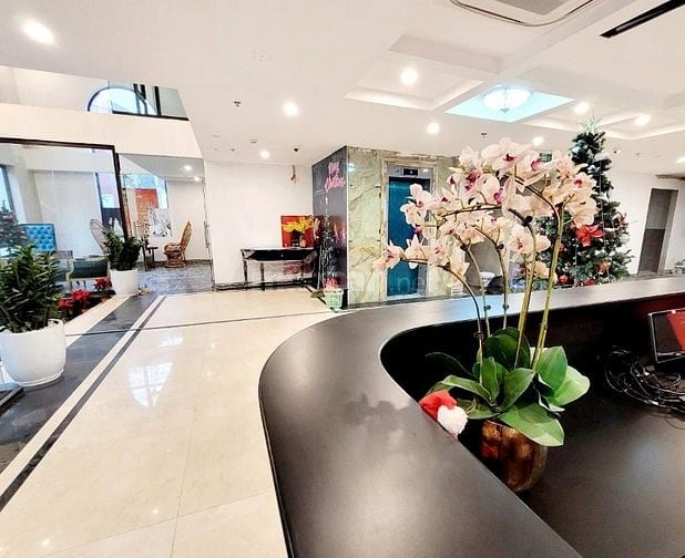 Siêu Phẩm Mặt Phố Xã Đàn, Vỉa Hè, 2 Mặt Tiền Trước Sau.DT120 xây 7Tầng