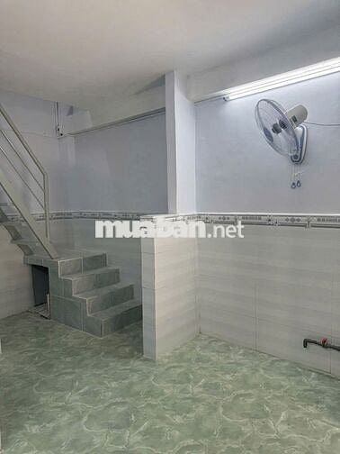 Quân 6, sau MT, gần chợ, Nhà mới đẹp 3 tầng.2PN, giárẻ
