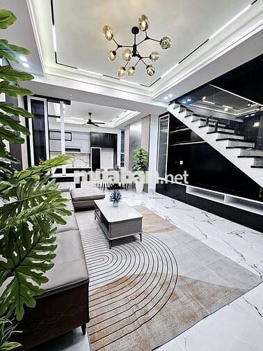 NẮM CHÍNH CHỦ BÁN NHÀ GỐC 3 TẦNG HẺM 86 LÊ BÌNH