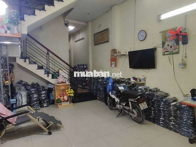 7,6 tỷ dg phú thọ hòa 4,2x18,5 nhà 1 trệt 1 lầu hẻm xe ôtô