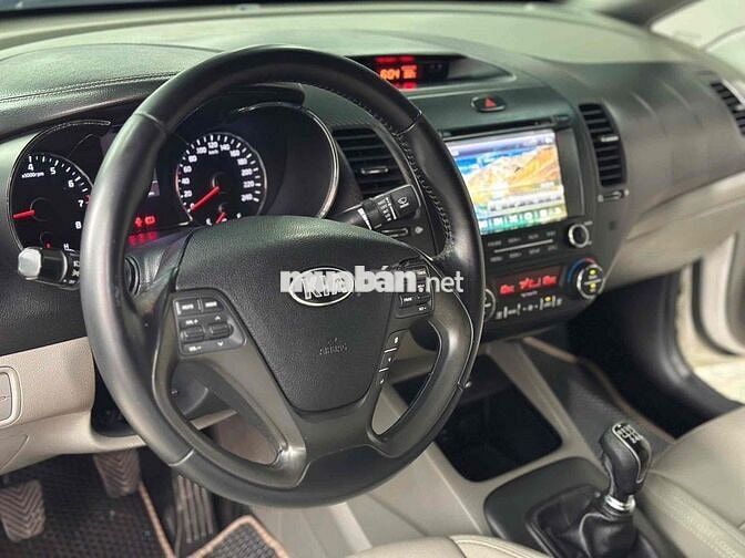 Kia K3 2016 1.6 MT - 80000 km