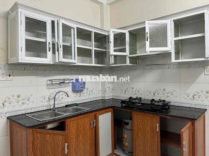 nhà mới đẹp 1 lầu 2pn 2wc đ 48 gần hẻm xe hơi