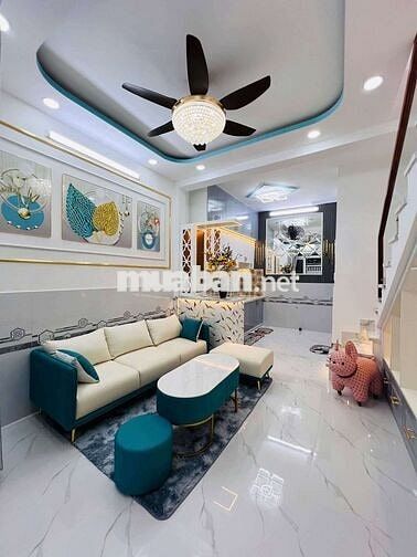 1,980 Tỷ TL nhà 1 lầu 2 PN 4 x 8 mặt tiền hẻm 2829/ Huỳnh Tấn Phát