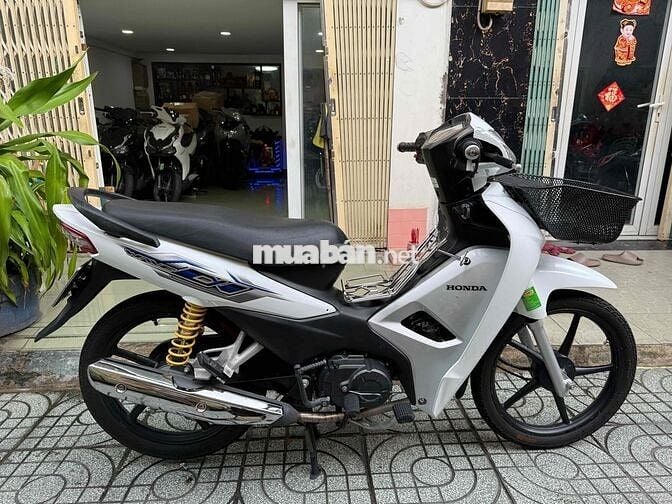 Wave @ mẫu 2022 Trắng Đen Bstp 9 chủ