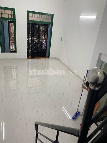 Chính chủ bán nhà hẻm rộng 4*9 Điện Biên Phủ sát Nguyễn Bỉnh Khiêm Q1