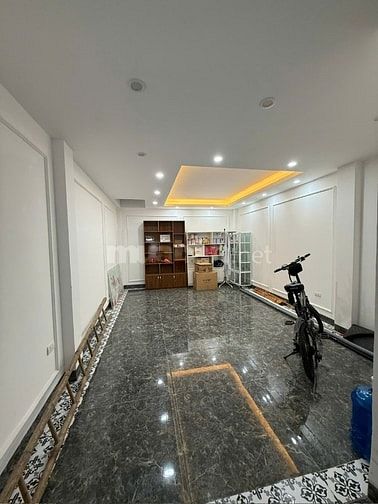 Bán nhà mặt Ngõ Quỳnh, Thanh Nhàn, Dt 45m2, 5t, mt 4.3,m, KInh doanh.