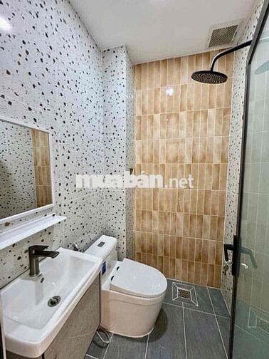 Kẹt tiền muốn bán căn nhà tâm huyết tại GV chỉ nhỉnh 5ty
