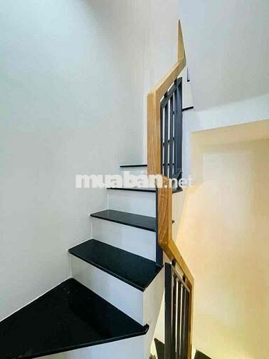 NHÀ 2,9 TỶ  NGUYỄN THÁI SƠN PHƯỜNG 5 SỔ HỒNG RIÊNG 3 TẦNG