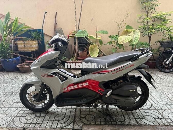 AB 125 2val mẫu 2021 Xám xi măng Bstp 9 chủ